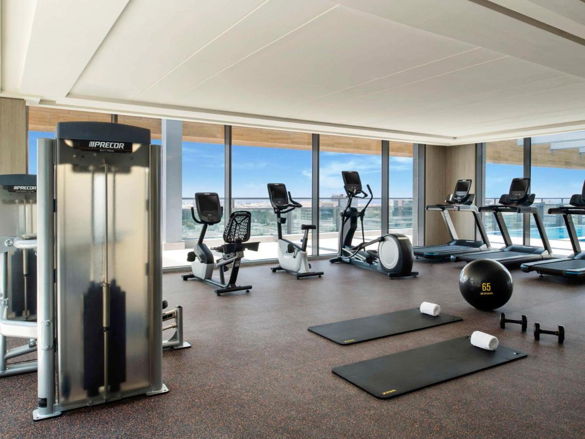 Swissotel Living Jiddah Esterno foto The gym at the hotel