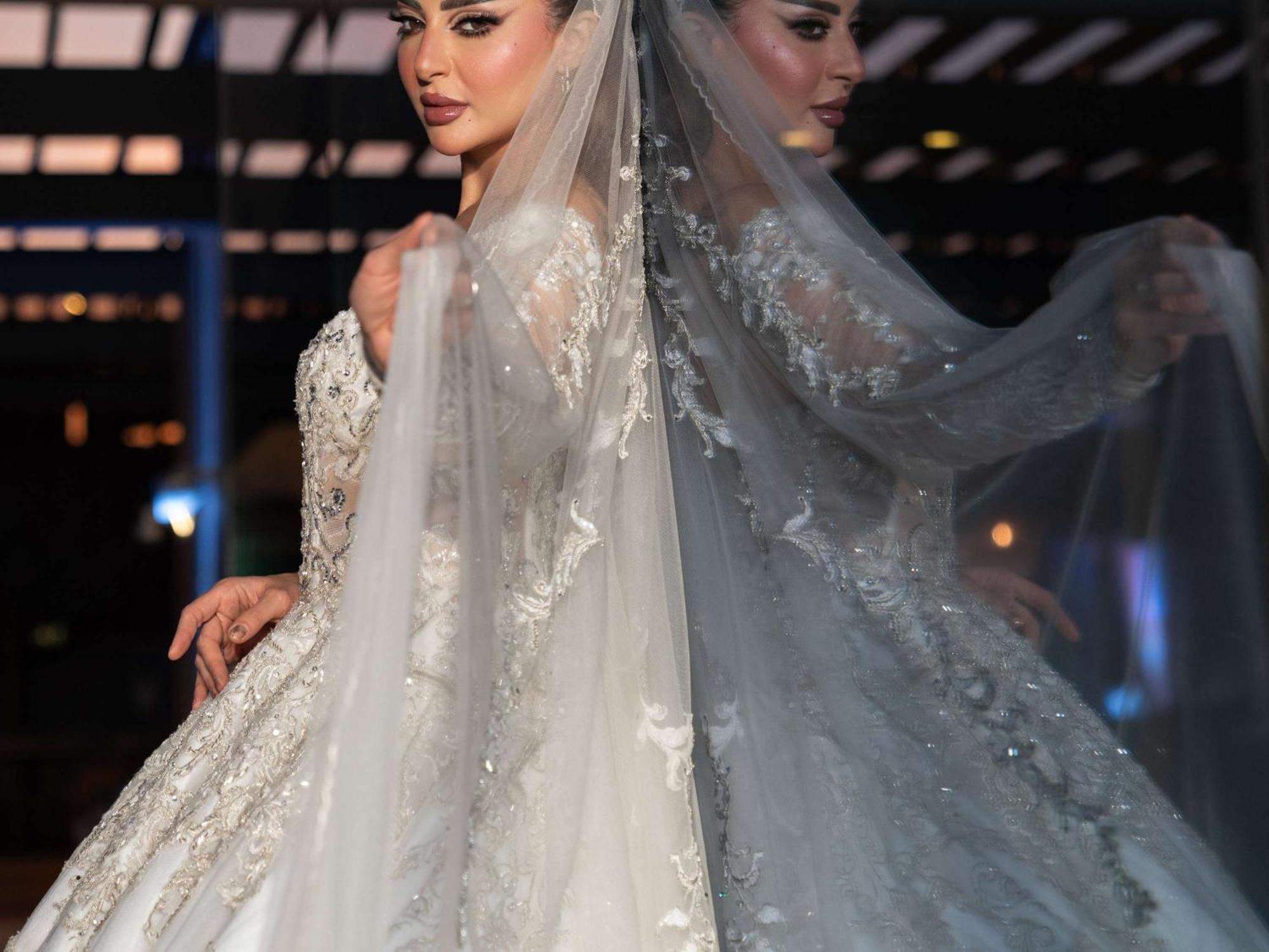 Swissotel Living Jiddah Esterno foto Wedding dress